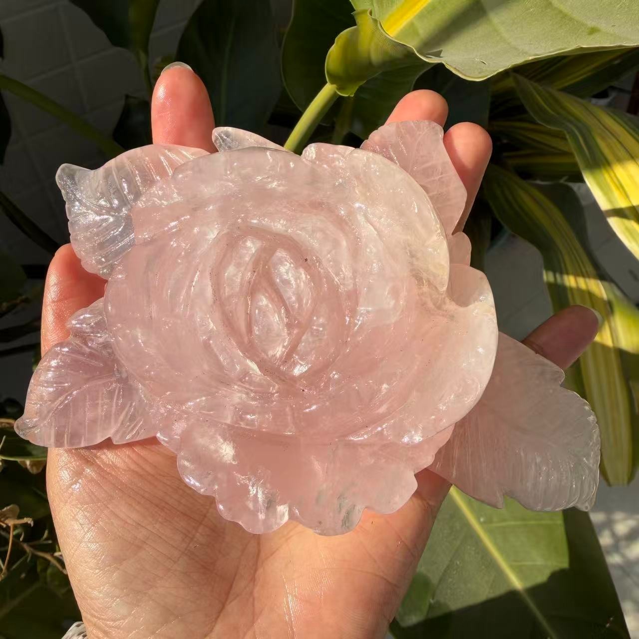 1pc Natural rose quartz Carved Flower Skull Crystal Reiki Healing Decor Gift