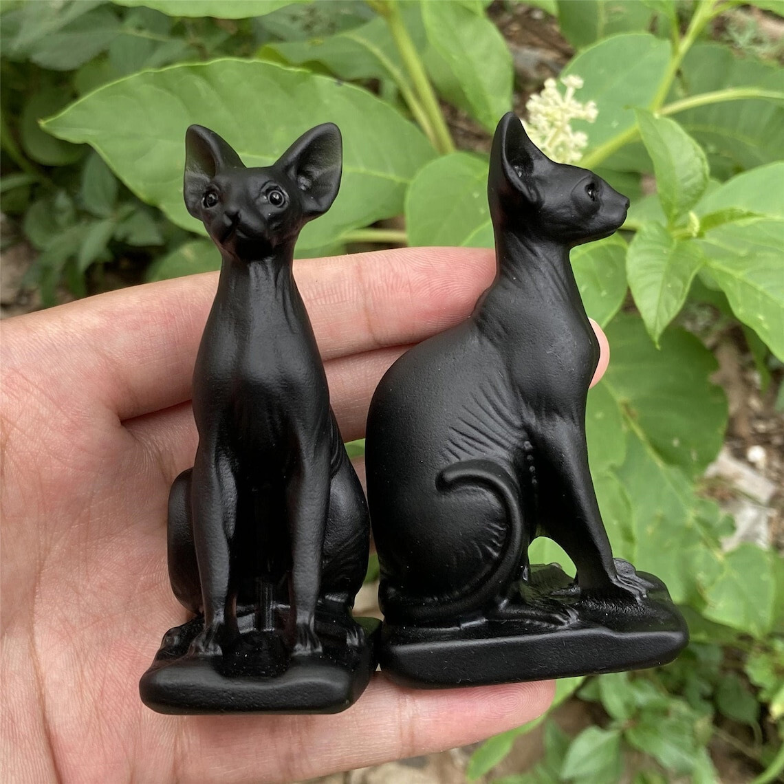 1 pcs Pack Natural obsidian carved hairless cat skull Crystal