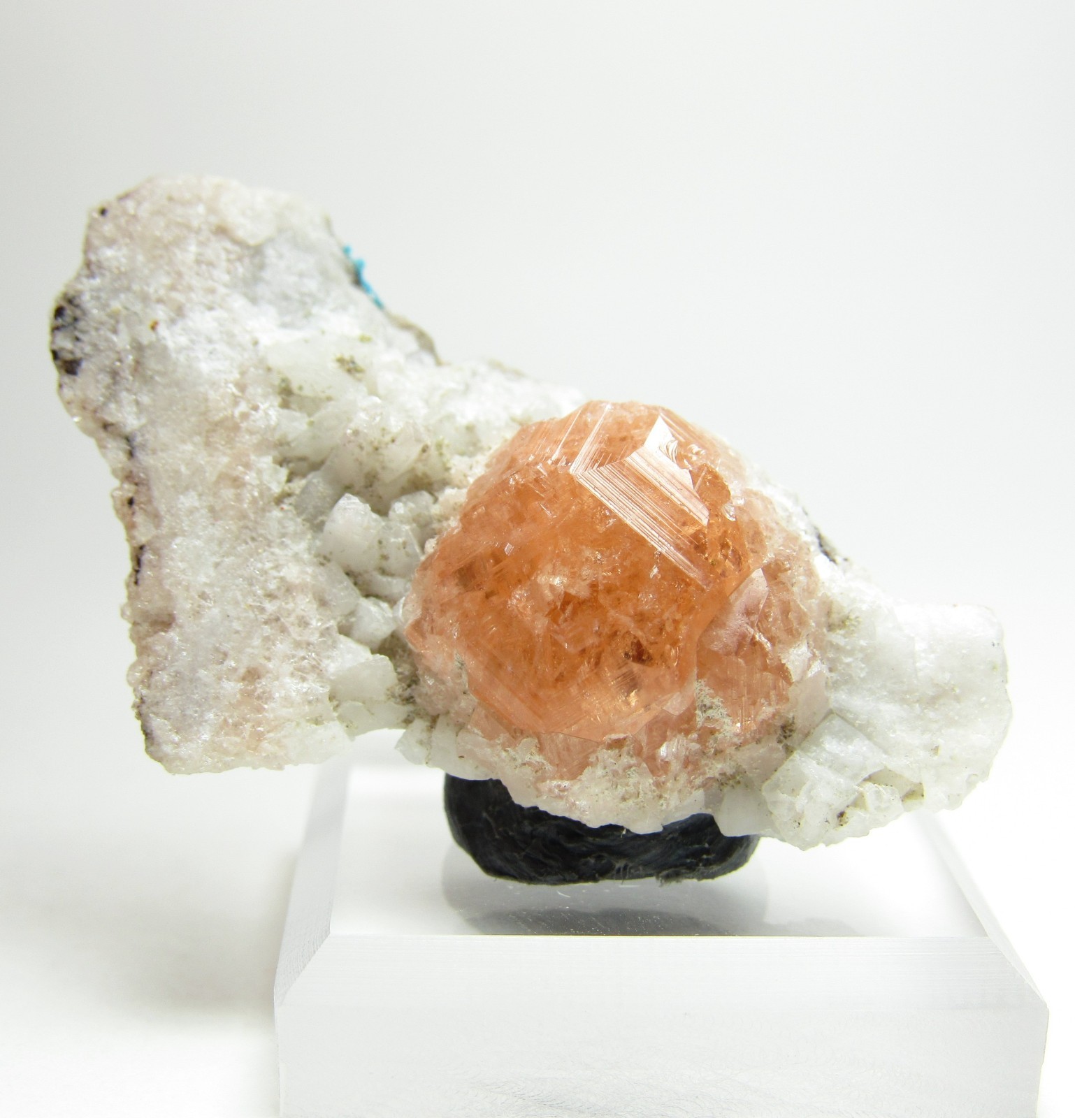 SPLENDID AESTHETIC DISPLAY PINK PEACH GROSSULAR GARNET!!! JEFFREY MINE CANADA