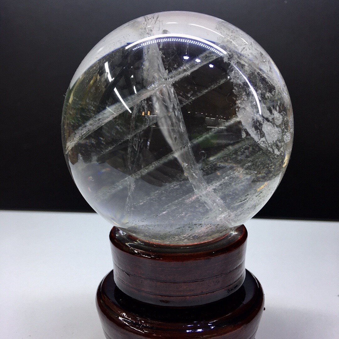 high quality Natural Clear Quartz Ball Crystal Reiki energy Sphere healing 1.9LB