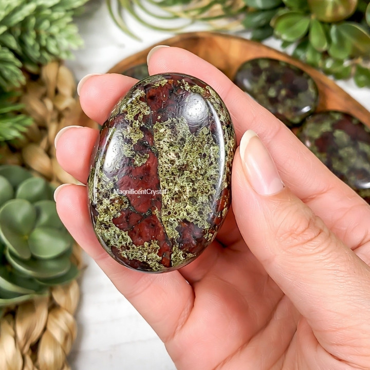 Genuine Bloodstone Worry Stone Healing Palm Stone Energy Mineral Specimens Decor