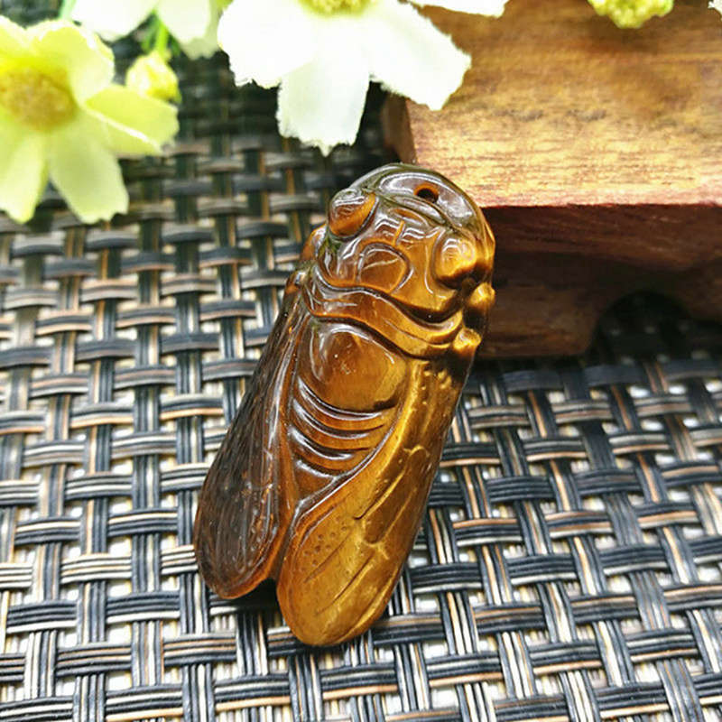 Natural Tiger’s Eye Stone Carved Cicada Quartz Crystal Stone Pendant Healing