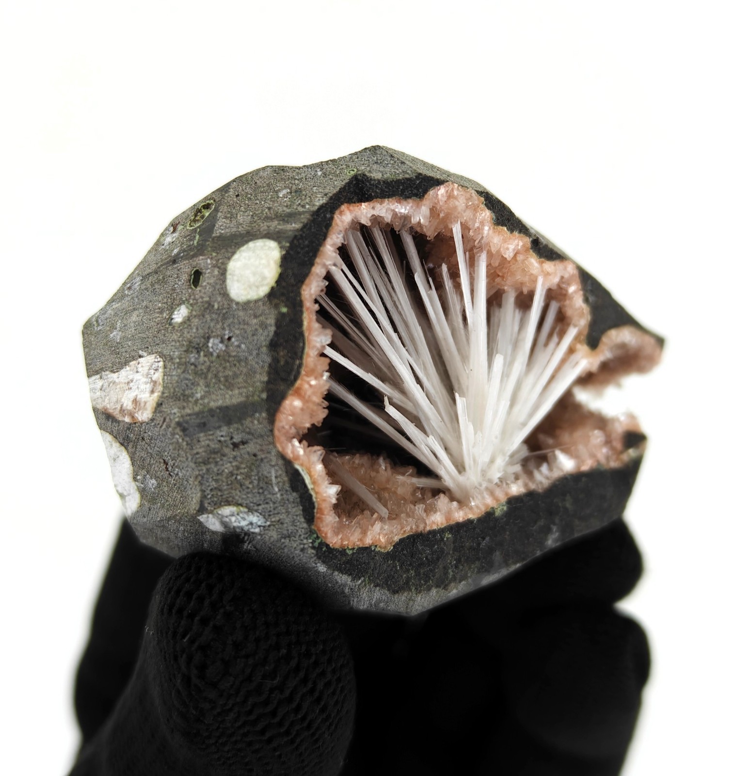 Beautiful Natural Scolecite Flower In Heulandite Geode Minerals #356