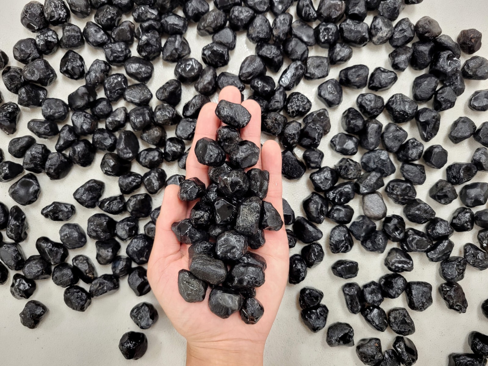 Obsidian Apache Tears Rough Stone Crystals Gems For Jewelry Healing Tumbling
