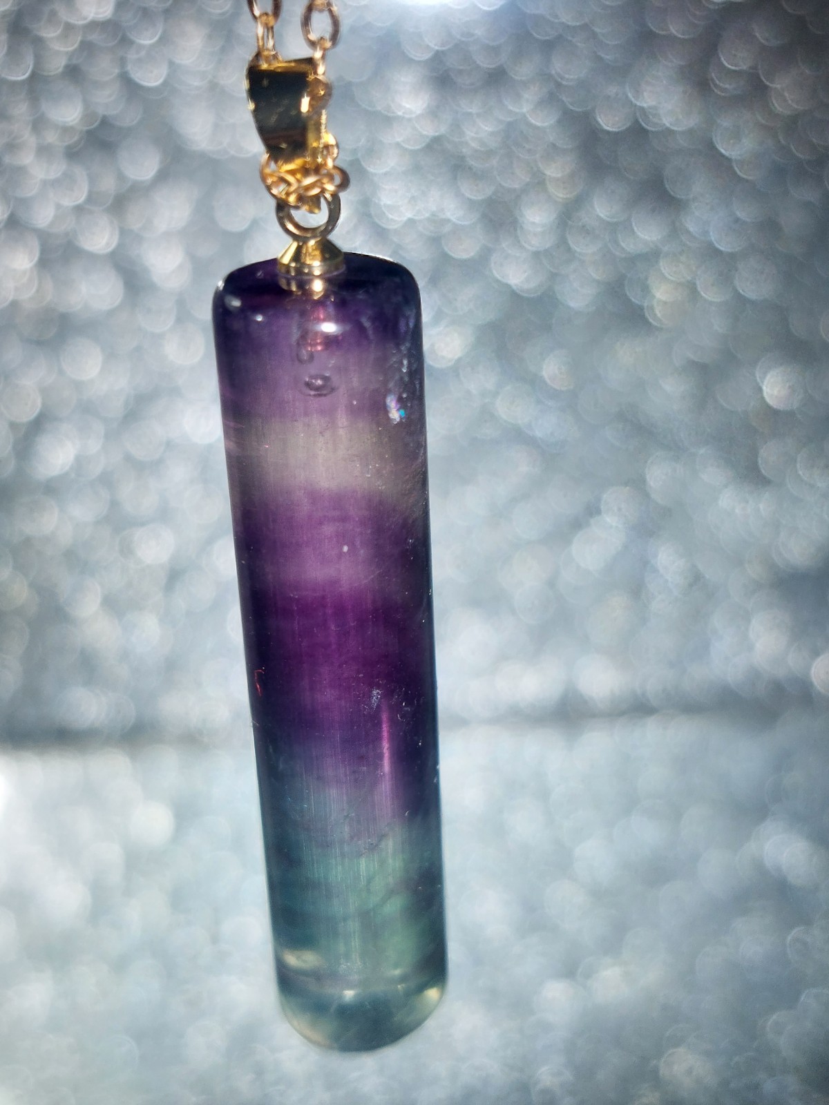 X1 Rainbow Fluorite Cylinder Necklace 60cm Gold Chain 3.5cm – Purple Green Blue