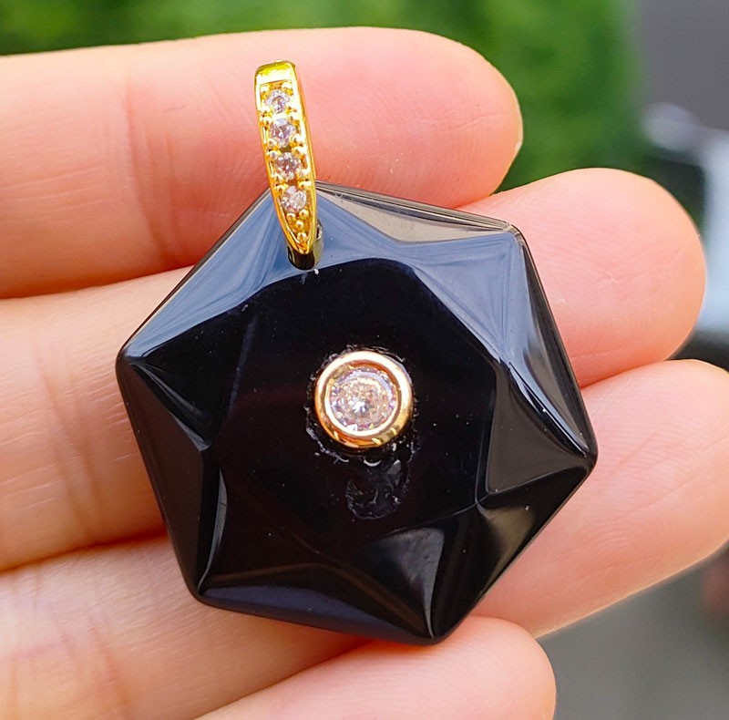 8pcs Obsidian Gems Faceted Pendants Magic Reiki Healing Talisman Amulet