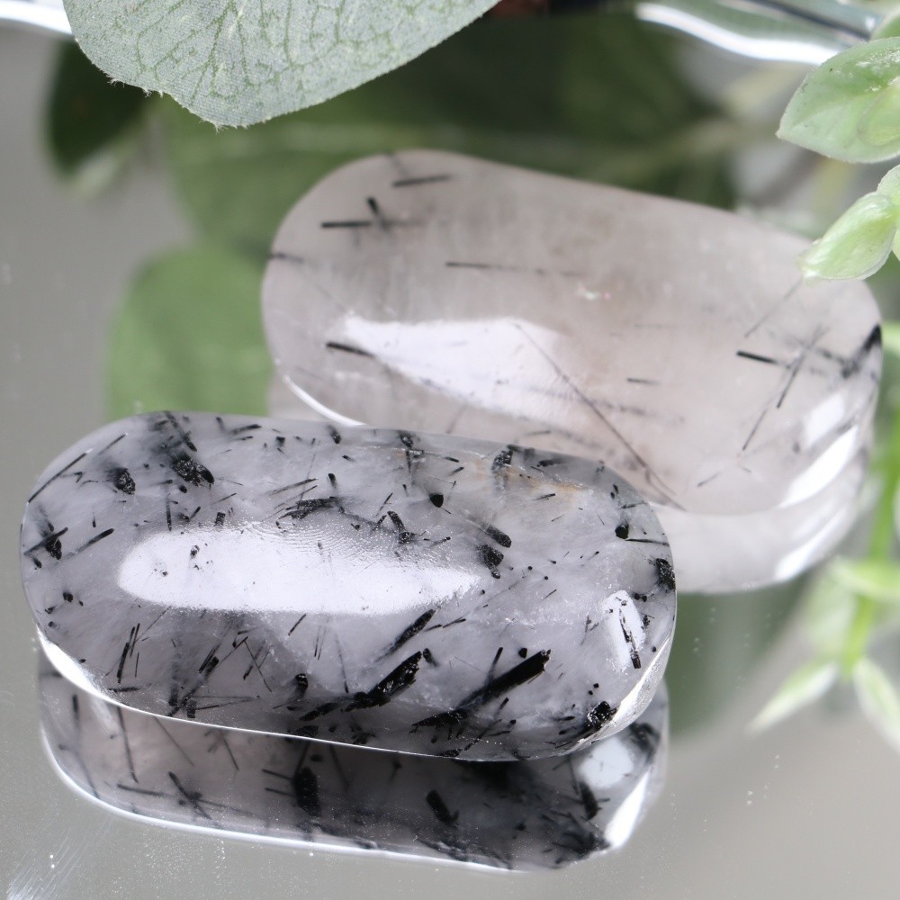 50-100g Natural Wholesale Black Rutile Palm Stone Reiki Polished Quartz Decor
