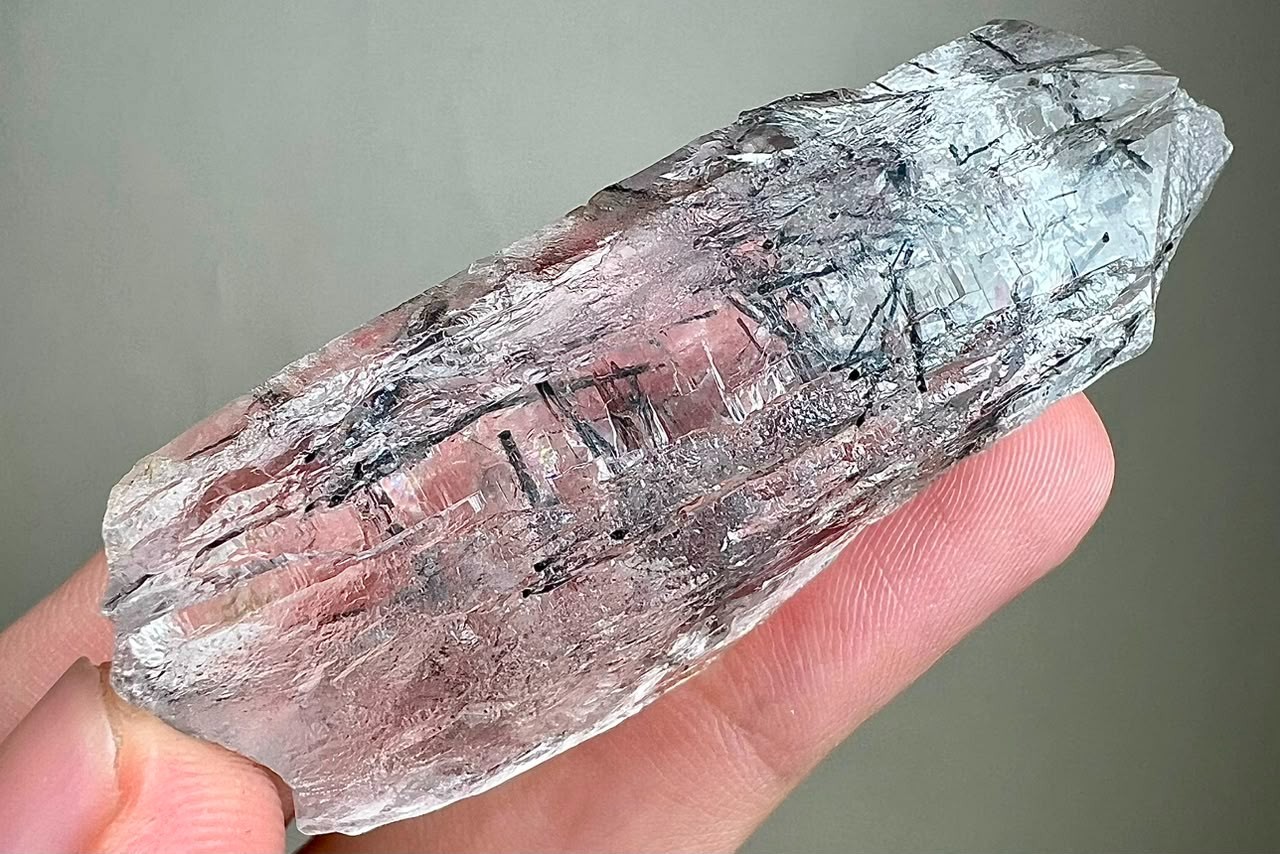 174 Ct Beautiful!!Natural Rutile Quartz Huge Crystal From Gilgit Pakistan