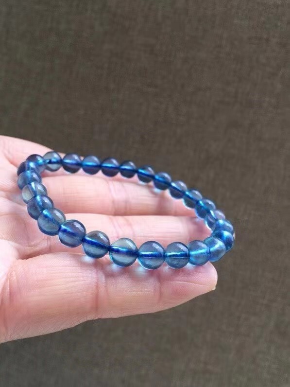 7mm Natural Blue Aquamarine Gemstone Clear Round Beads Bracelet AAAAA