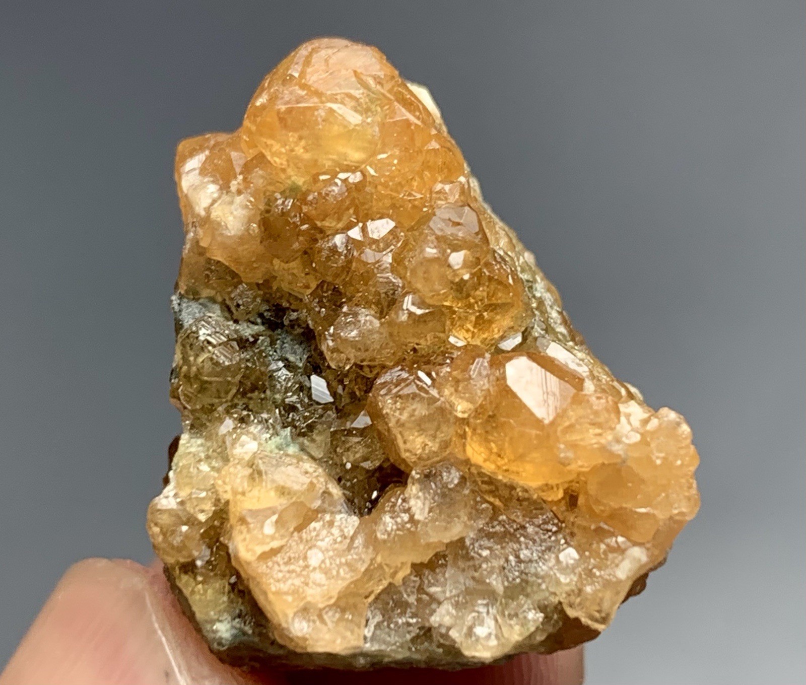 36 Cts Natural Garnet Crystal Specimen From Pakistan.
