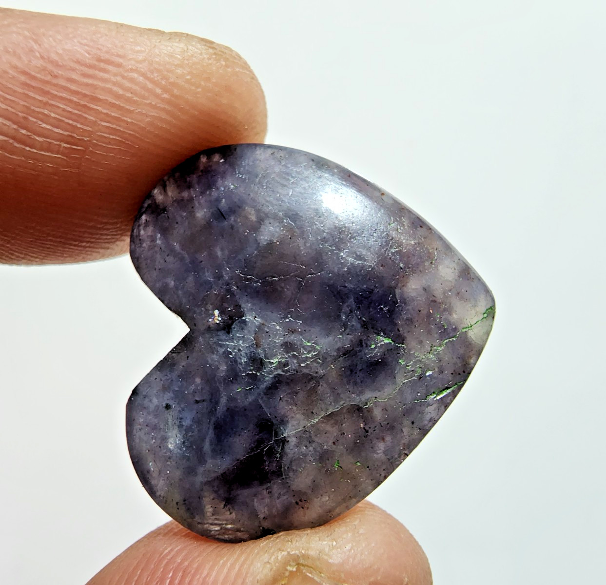 Attractive Lapidolite Crystal Heart Shape – 36 Crt Loose Gemstone Jewelry Making