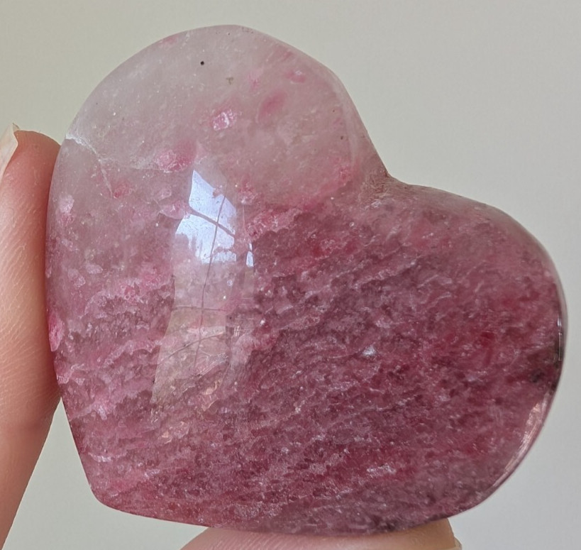 Pink Rhodonite Heart Carving Crystal Chakra Gemstone Mineral Reiki