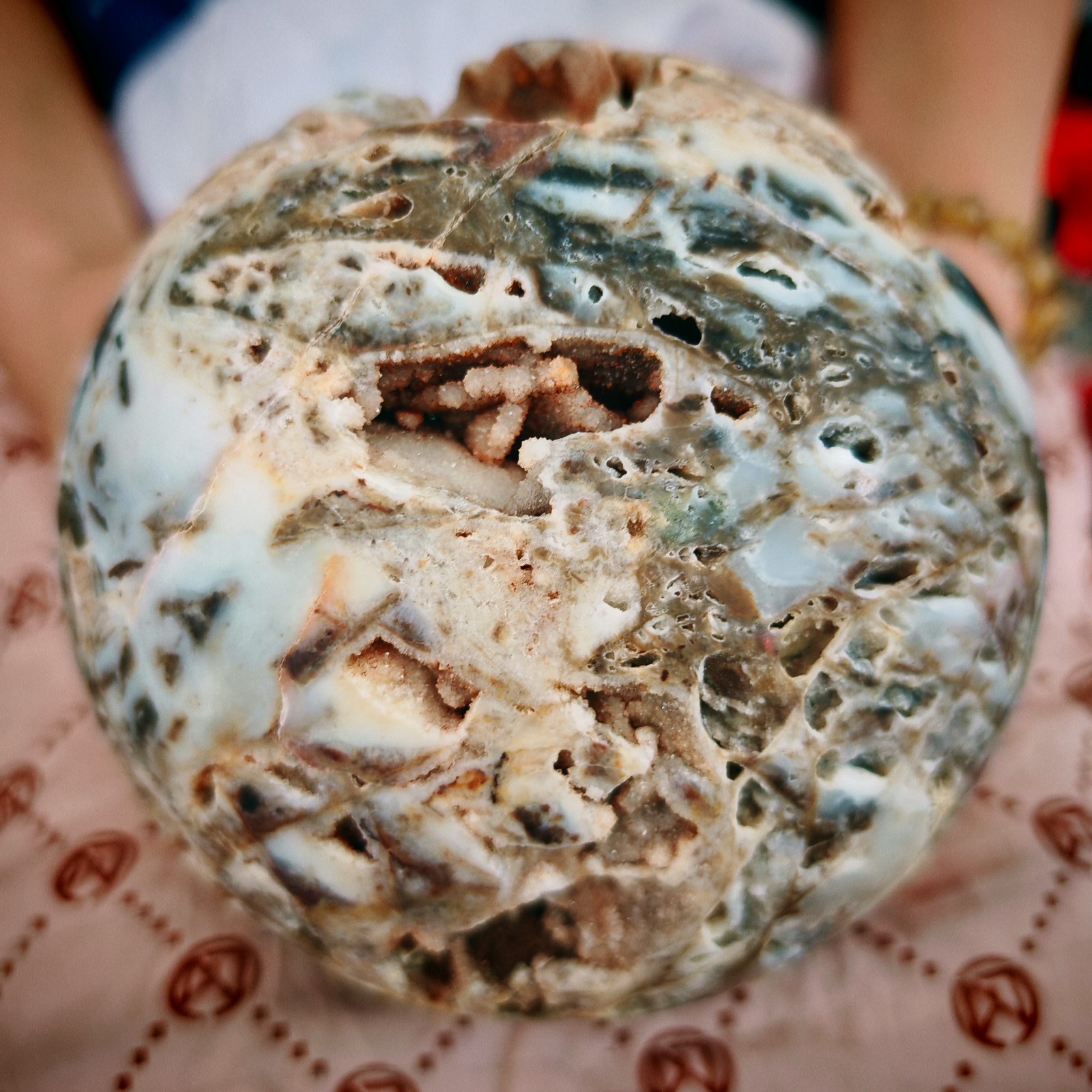 8.47LB Polishing and healing of natural sphalerite crystal balls 3.85kg