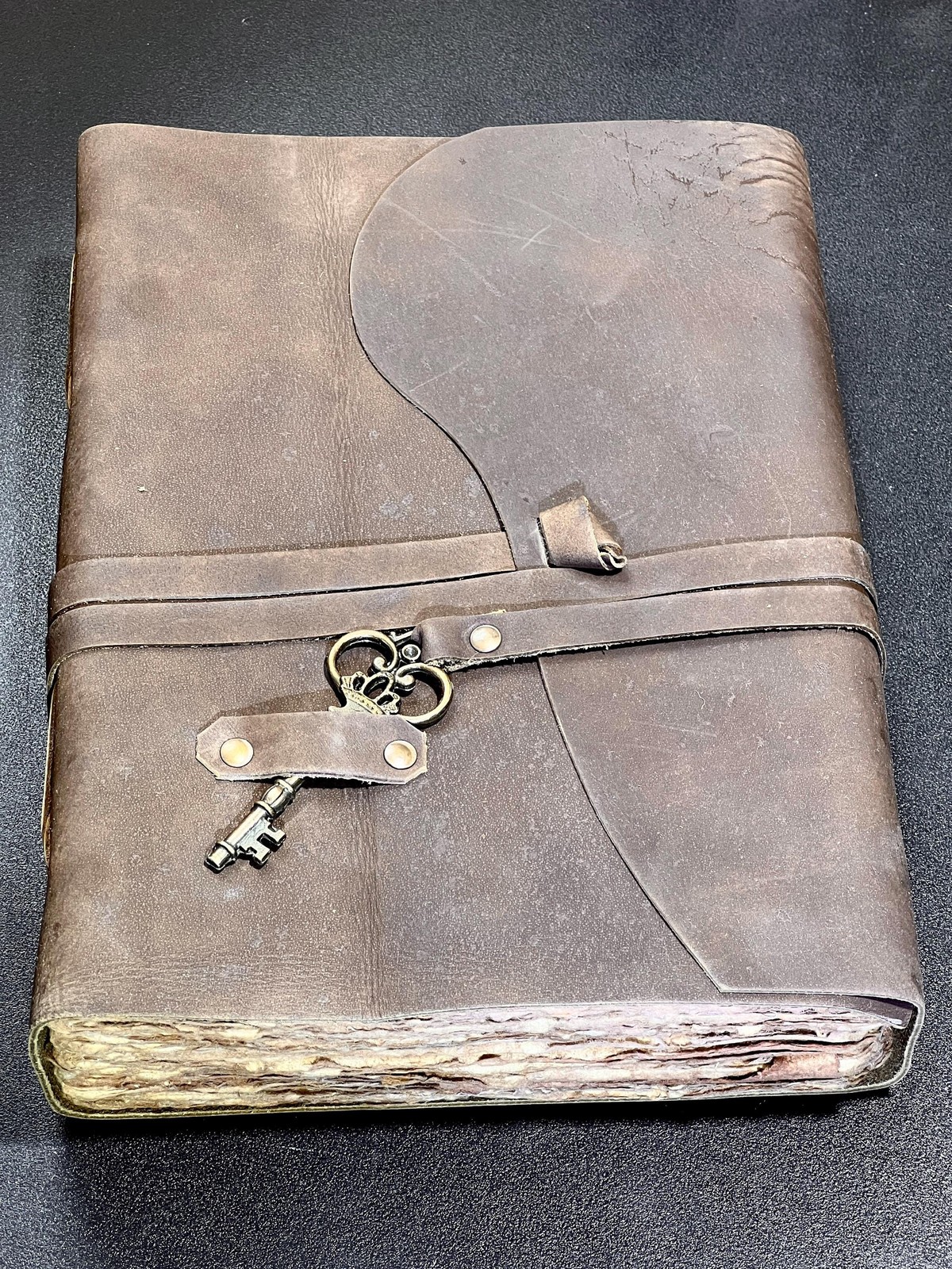 Large Rustic Brown Leather Bound 100 Page Sketchbook Notebook Wholesale