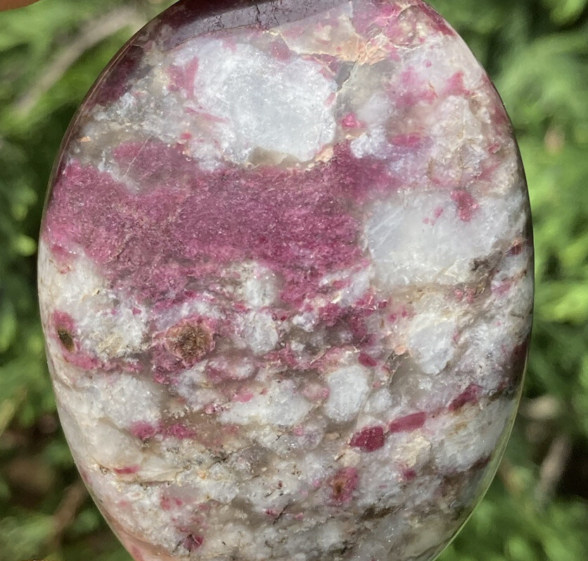 Handmade Polished PINK RUBELLITE TOURMALINE Palm Stone Crystal MADAGASCAR 2.44″