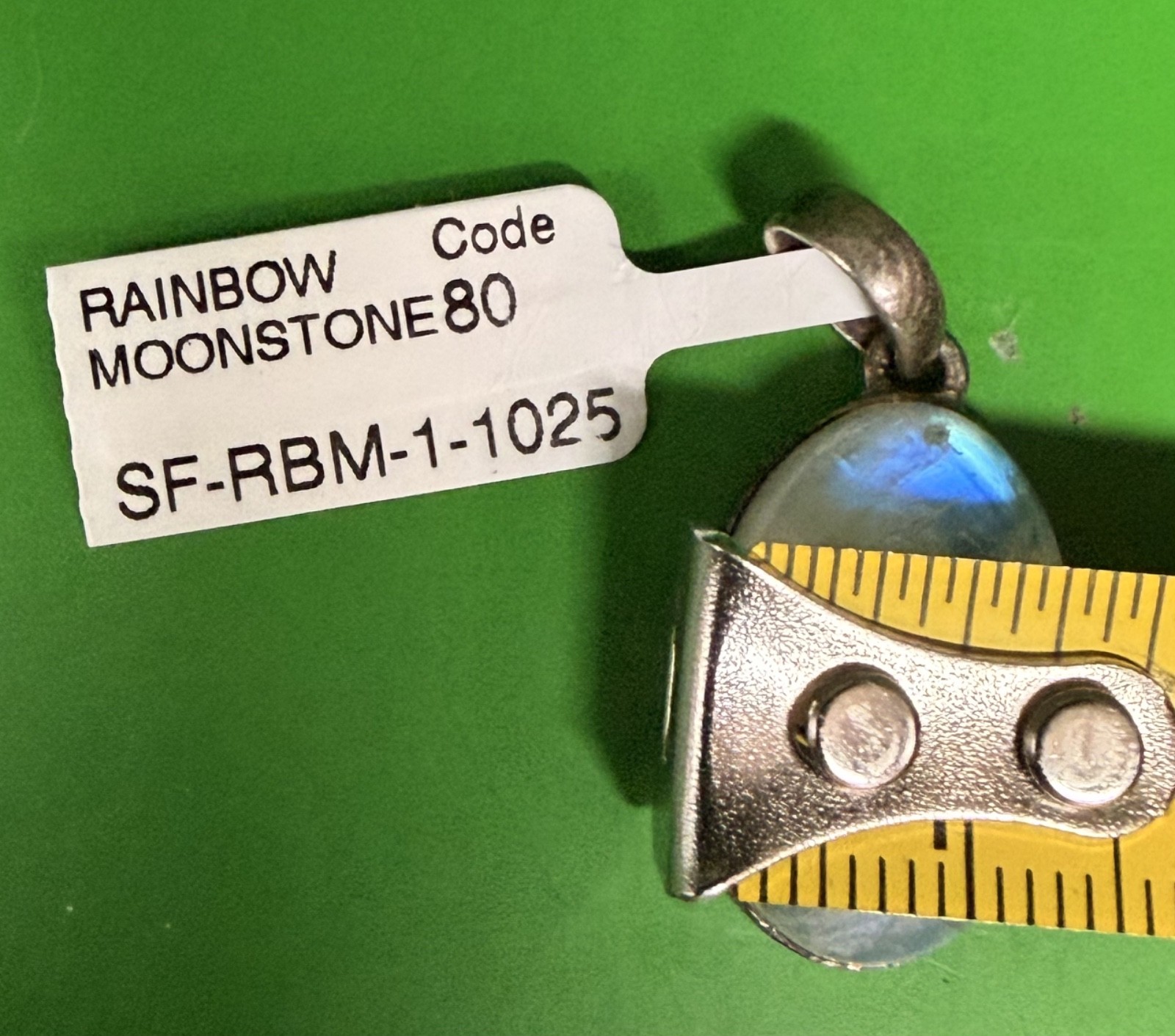 0.17oz Rainbow Moonstone Pendant 1.5″ Blue Flash Silver Setting