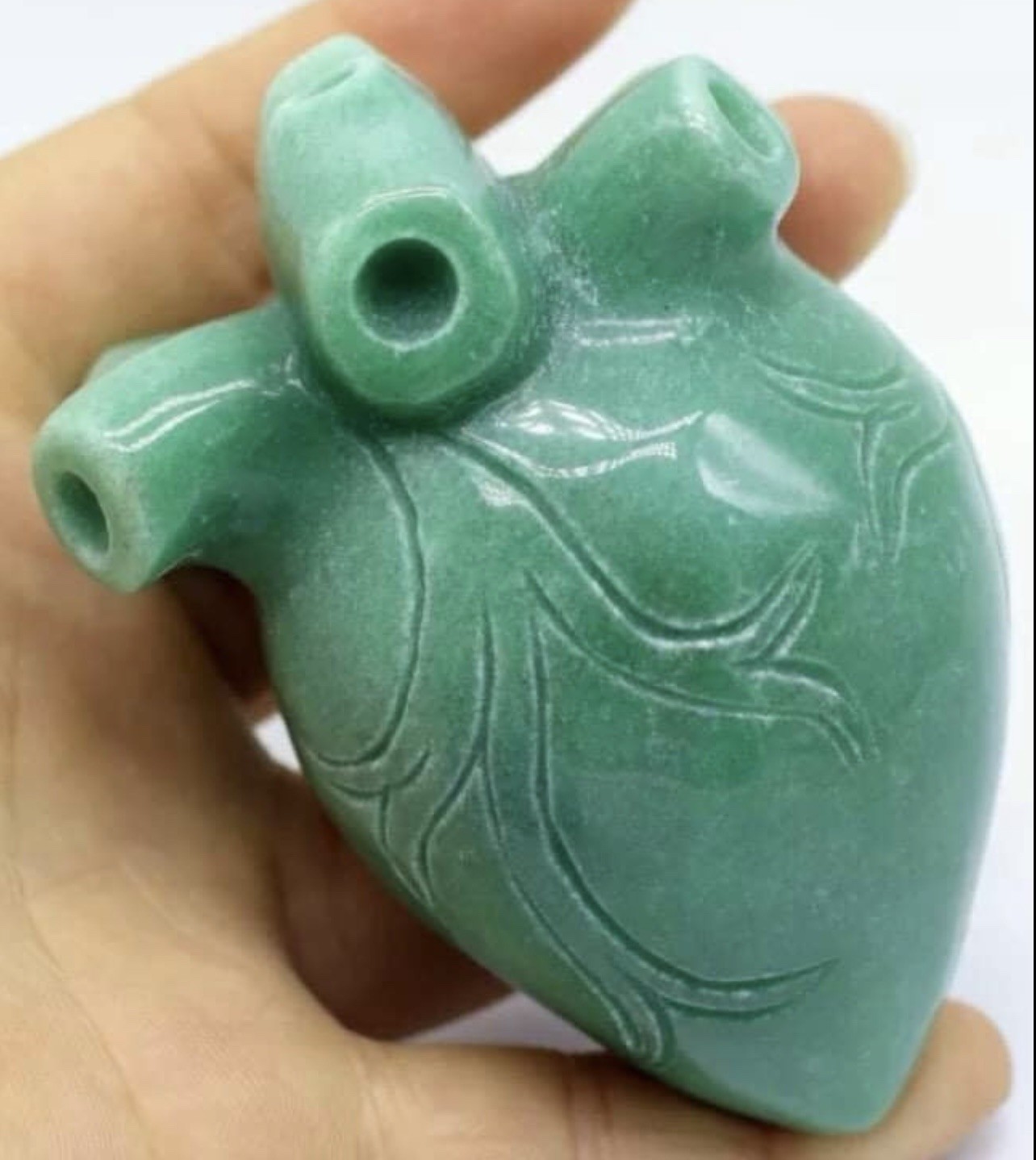 Hand Carved – Human Heart – Green Jade Gemstone – 1 Pcs – 75x40x50mm – 194g;