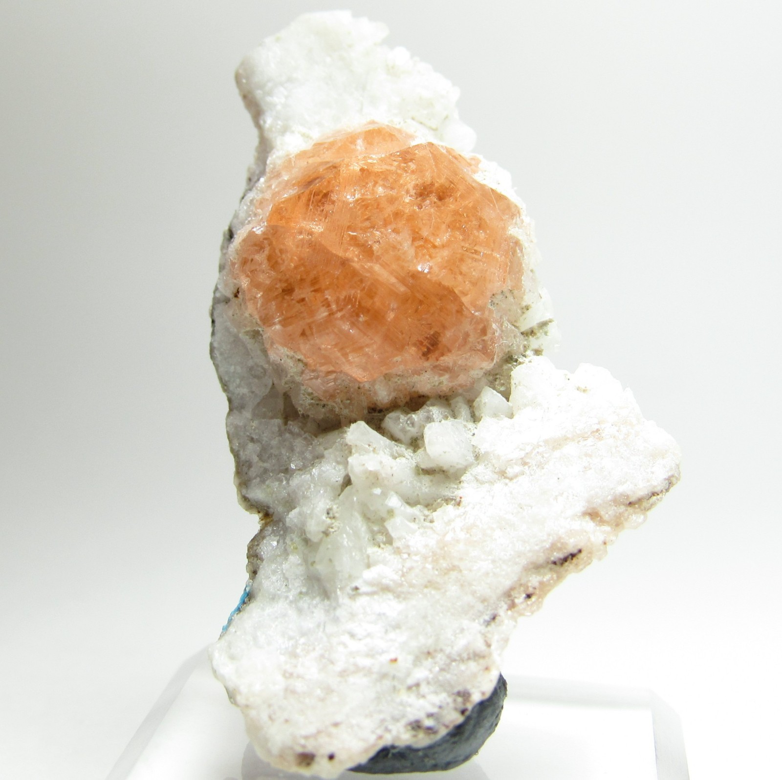 SPLENDID AESTHETIC DISPLAY PINK PEACH GROSSULAR GARNET!!! JEFFREY MINE CANADA