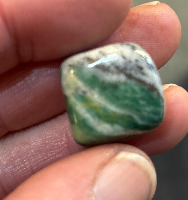 1 Piece Tumbled Rich Jade Average Size 12 Grams
