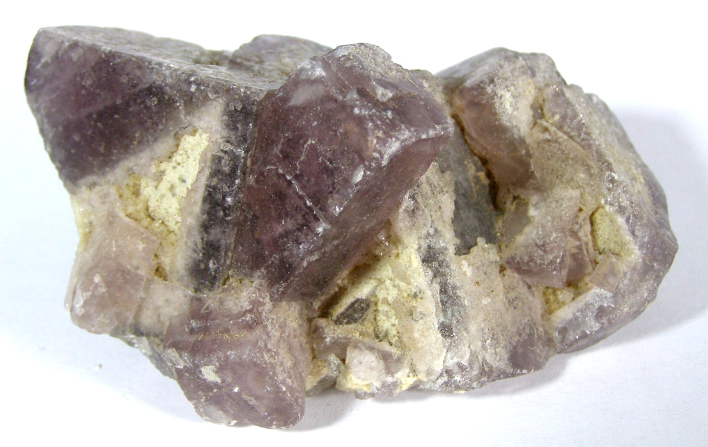 FLUORITE CRYSTAL CLUSTER – MADAGASCAR 7.0 x 5.0 x 3.5 cm 133 gms #2