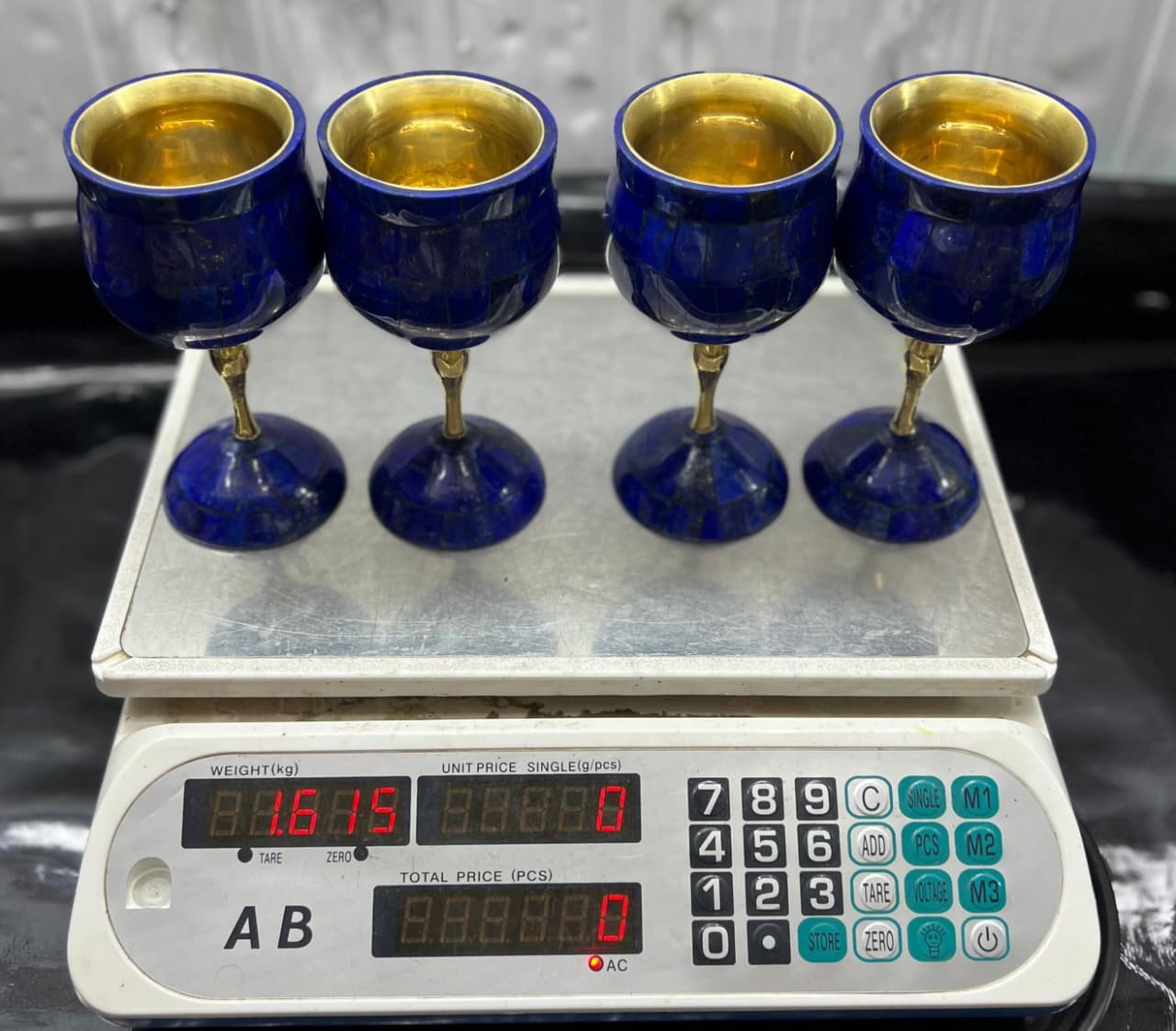 AAA Grade Natural Top Quality Lapis Lazuli Glass Handmade Gemstone