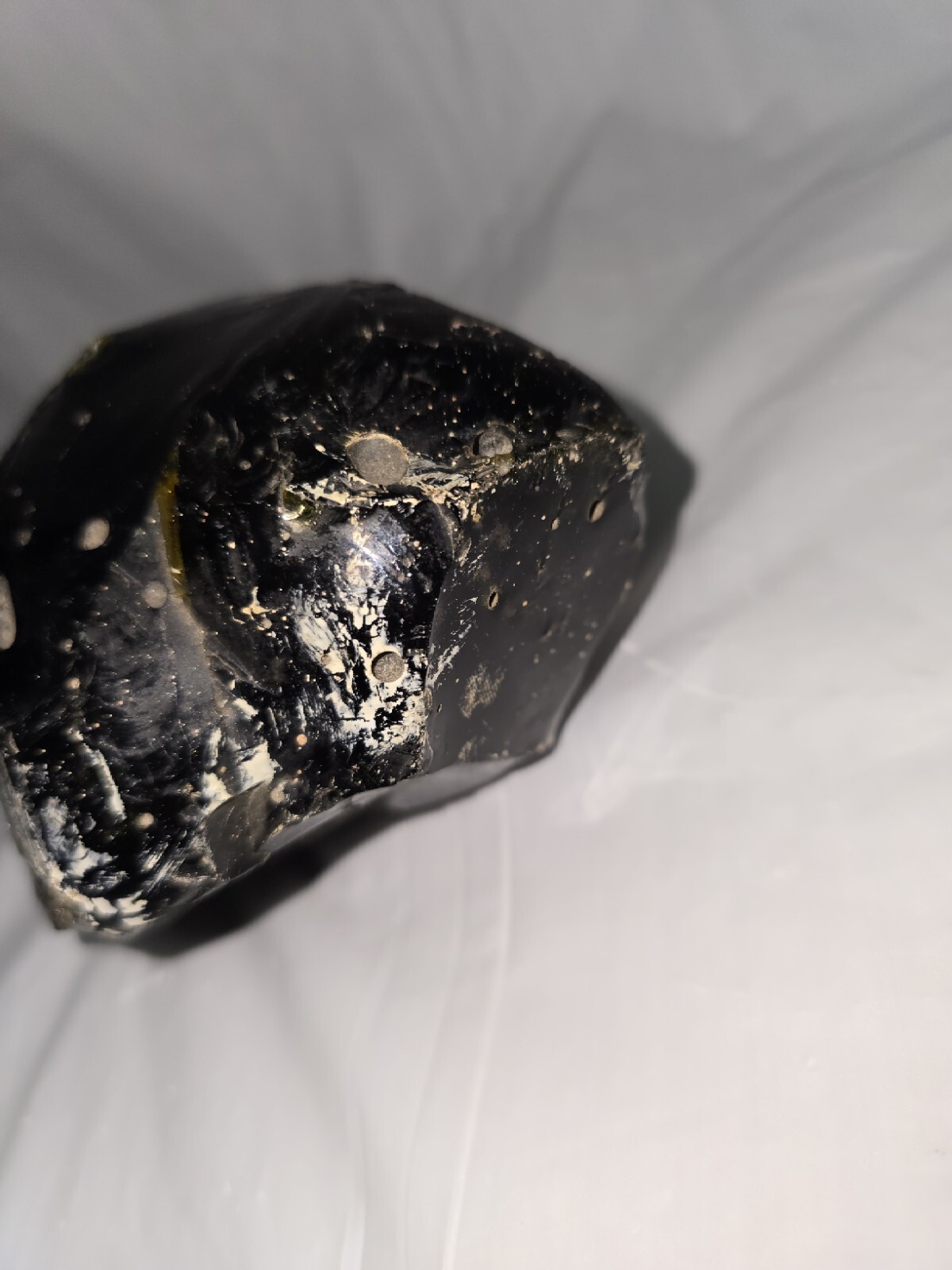 Unknown crystal / slag glass / gem stone / obsidian 3.2 lbs Dark Green