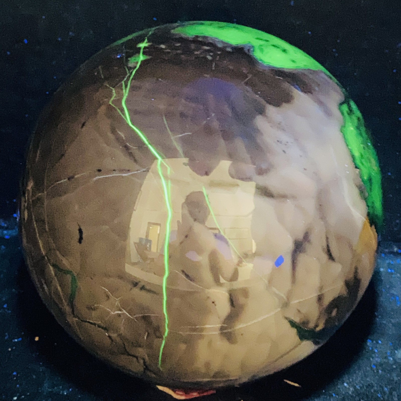 Natural Rare Volcanic Agate Crystal Sphere Healing 4440G (UV Reactive crystal)