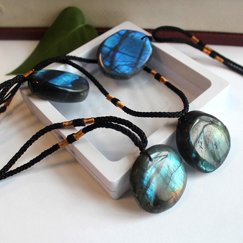Delicate Natural Labradorite Pendant Crystal Necklace Healing Stone Necklace