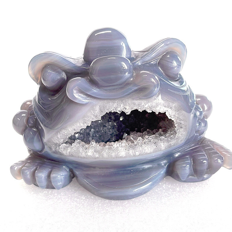 4.4 inch Natural Agate Carved Crystal Toad Skull,Super Realistic,Crystal Healing