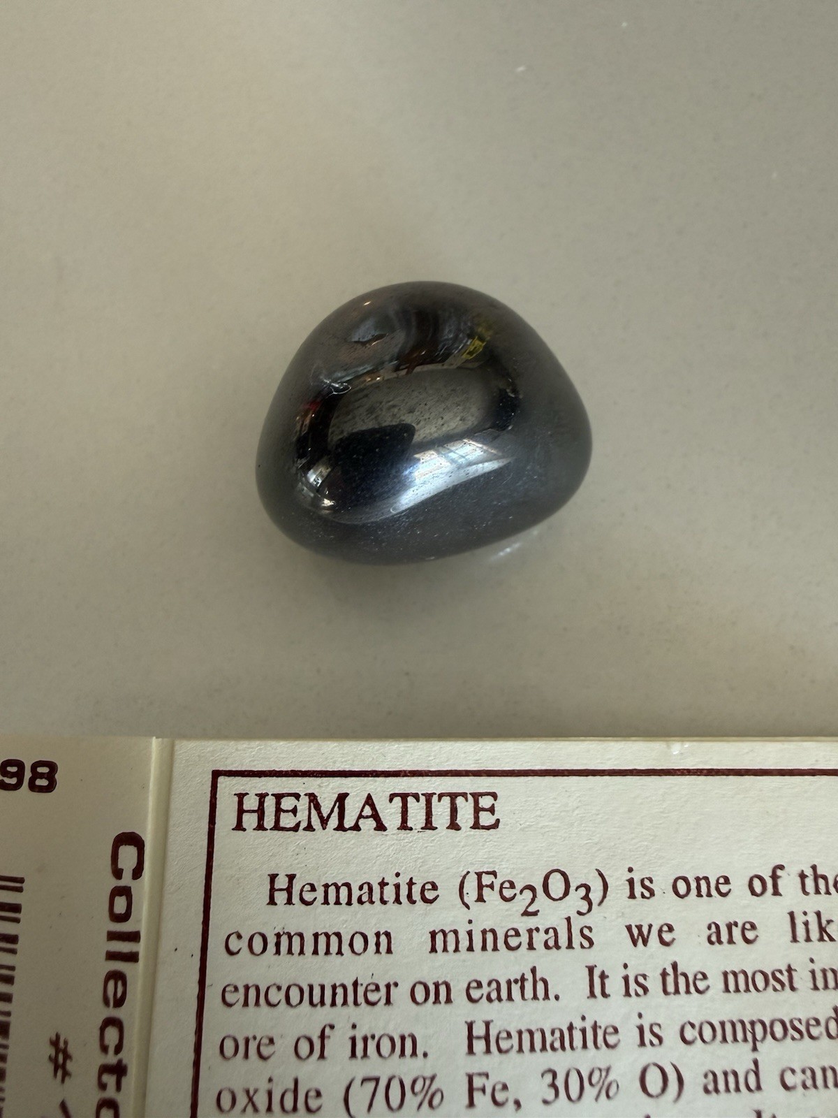 Hematite Tumbled Stone .5″ Brazilian Stone – Shiny – Mirror Properties with Card